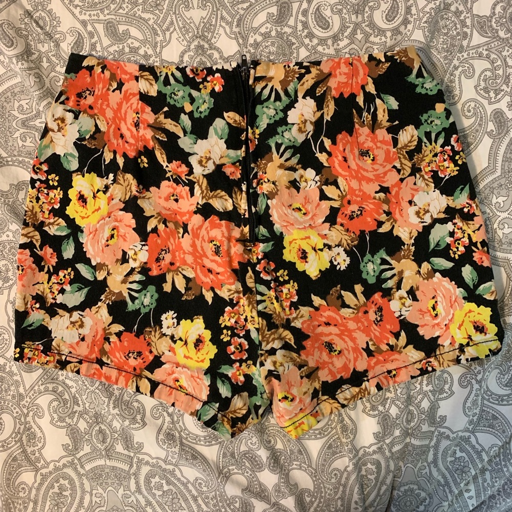 Floral Hot Pant Shorts